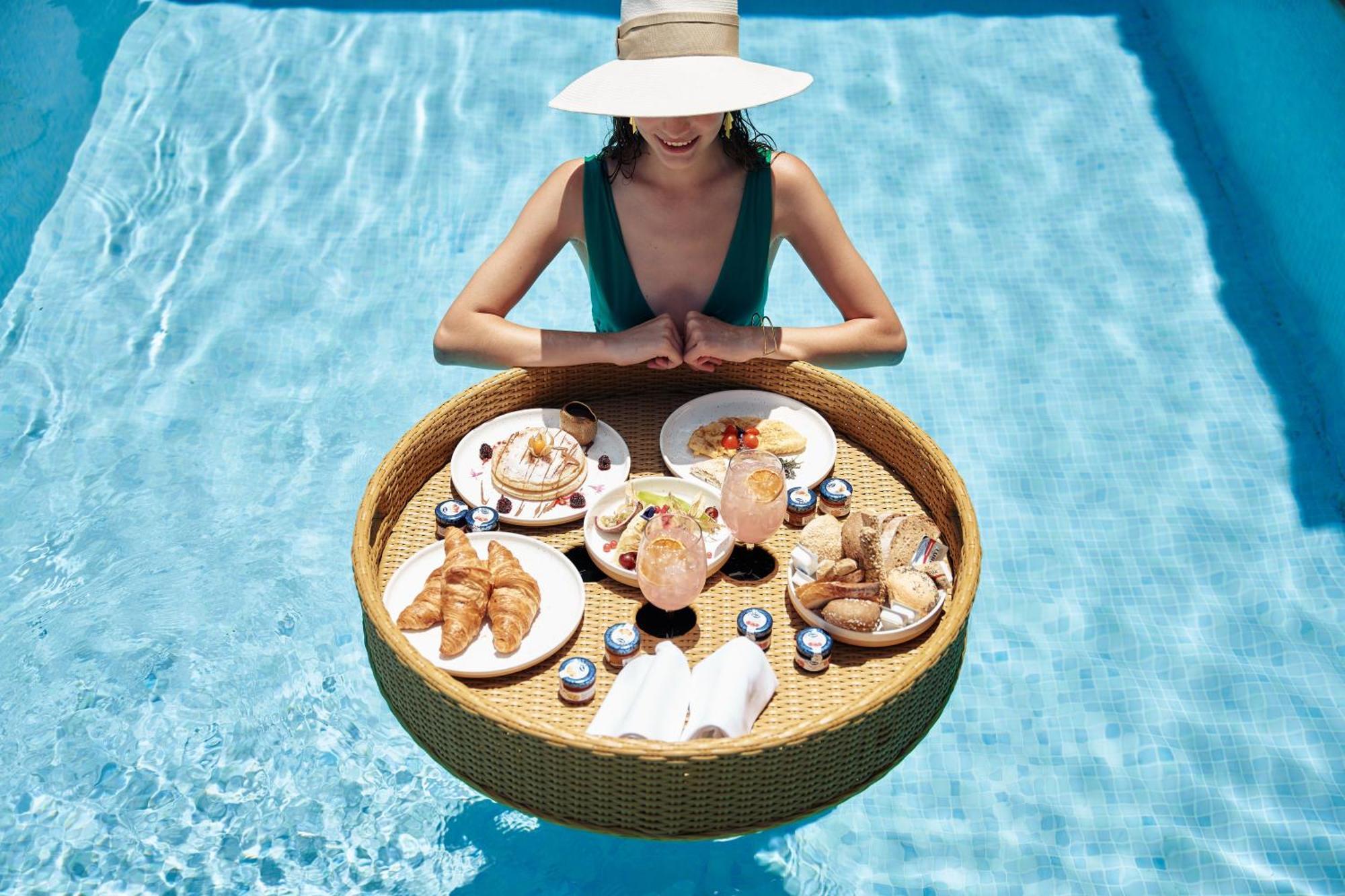Ikaros Beach, Luxury Resort & Spa - Adults Only มาเลีย ภายนอก รูปภาพ